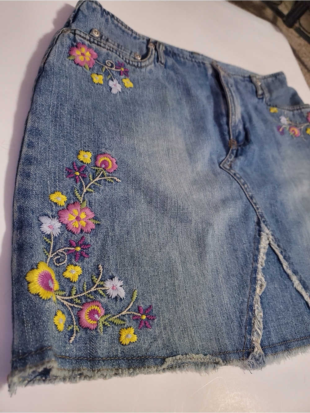 Vintage lizzie mcquire 2000s floral embroidered denim mini Skirt  SZ girls 14